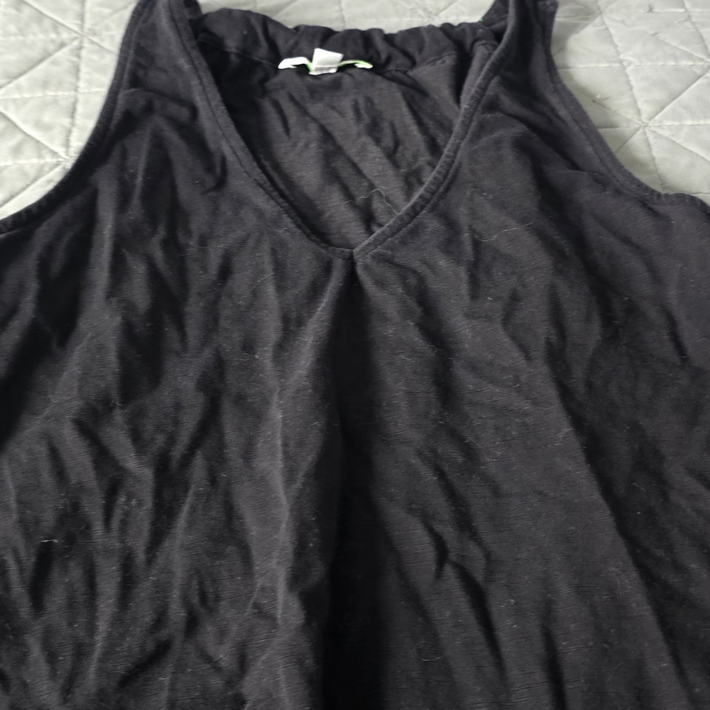 Jade Black V-Neck Tank Top